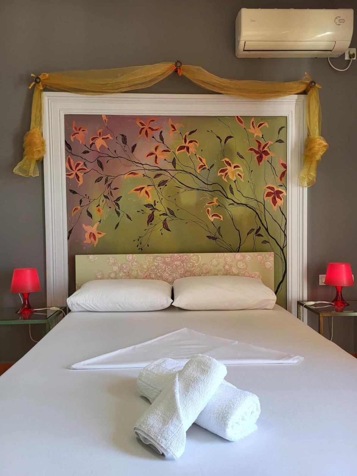 Vive Mare Hotel Sarande Exterior photo