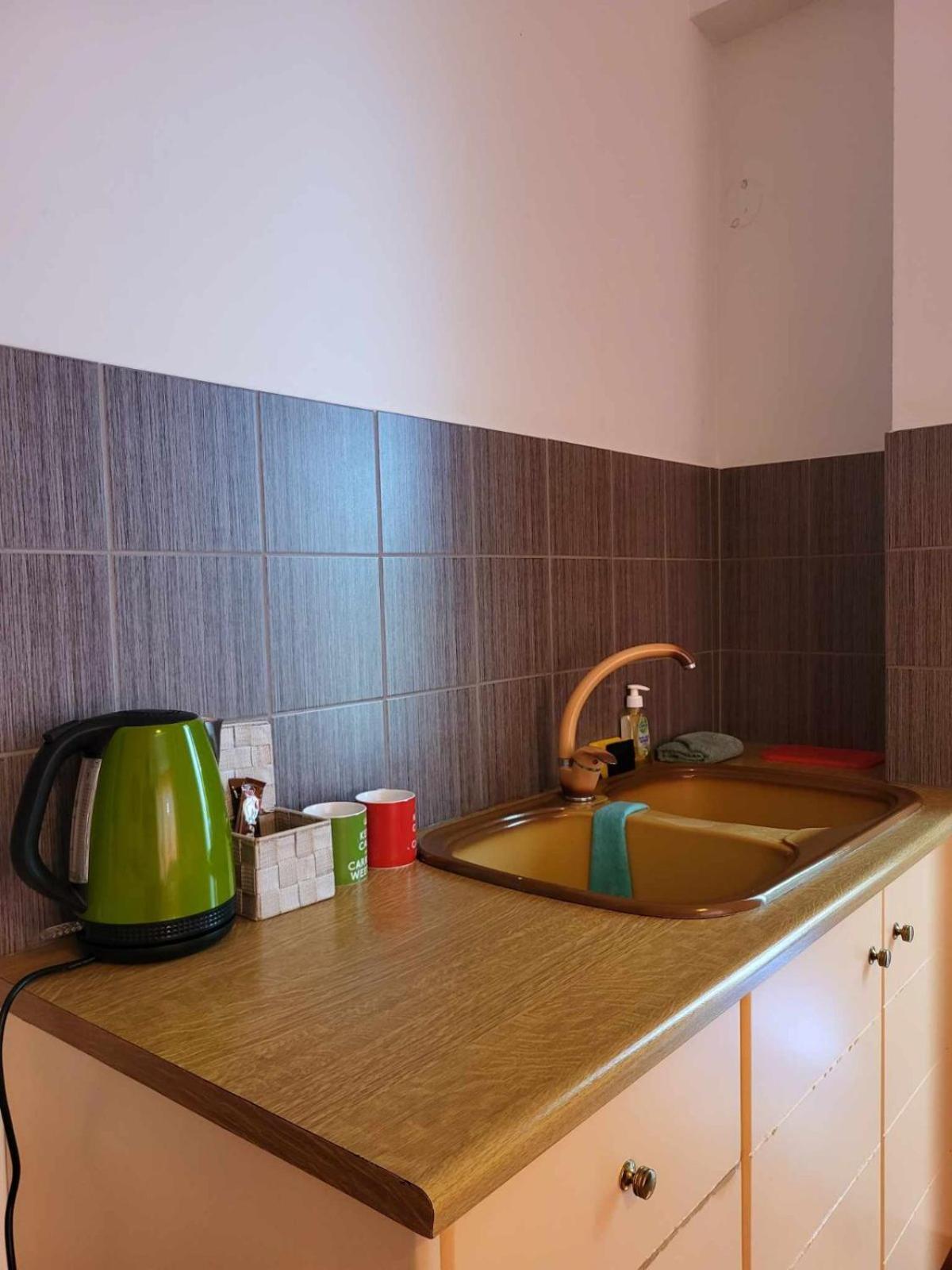 Vive Mare Hotel Sarande Exterior photo